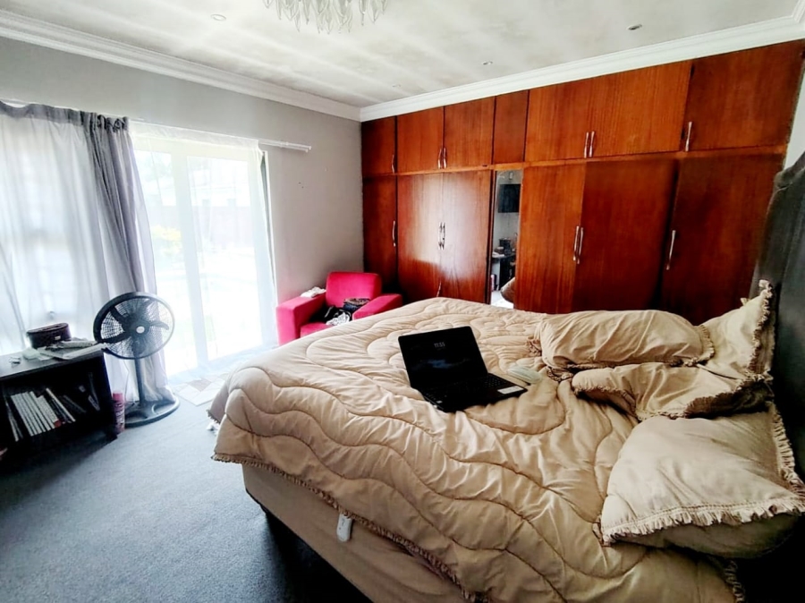 4 Bedroom Property for Sale in Gonubie Eastern Cape